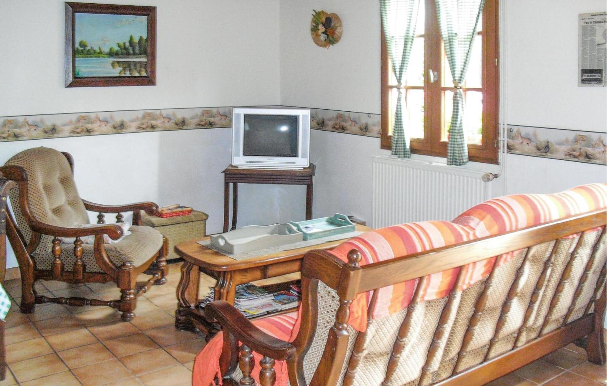 3 Bedroom Beautiful Home In Hames Boucres エクステリア 写真