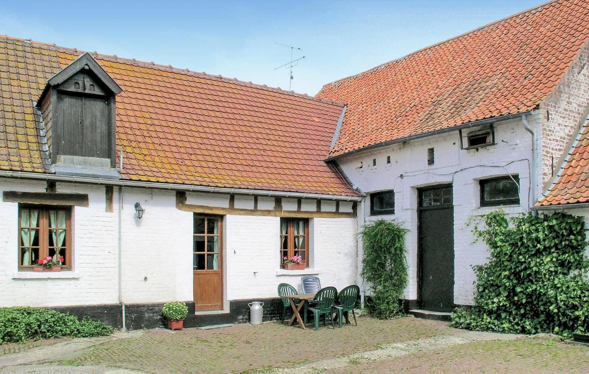 3 Bedroom Beautiful Home In Hames Boucres エクステリア 写真